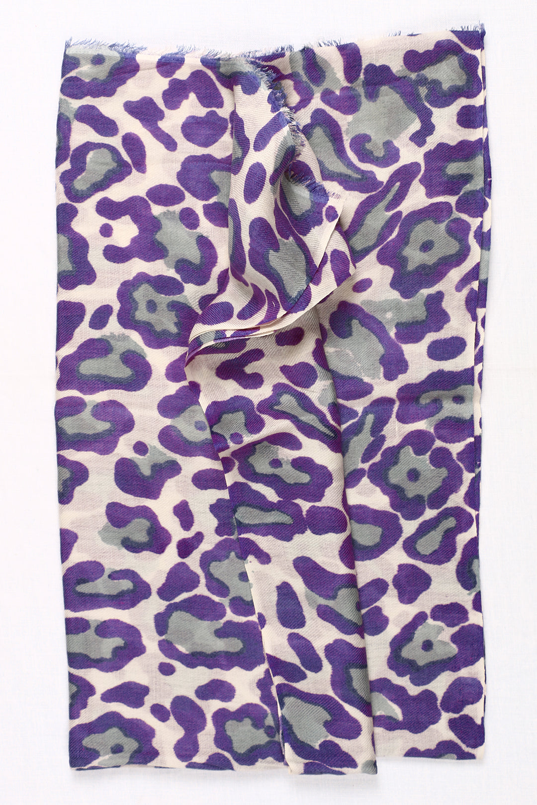 Printed Cashmere And Silk Purple Leopard Scarf
